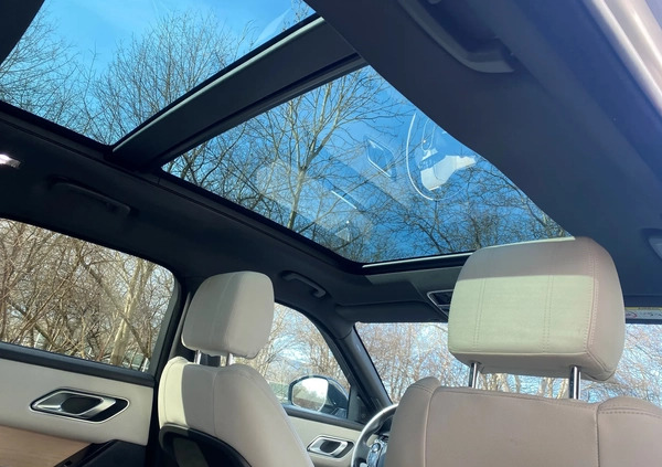 Land Rover Range Rover Velar cena 147000 przebieg: 38900, rok produkcji 2017 z Rydułtowy małe 137
